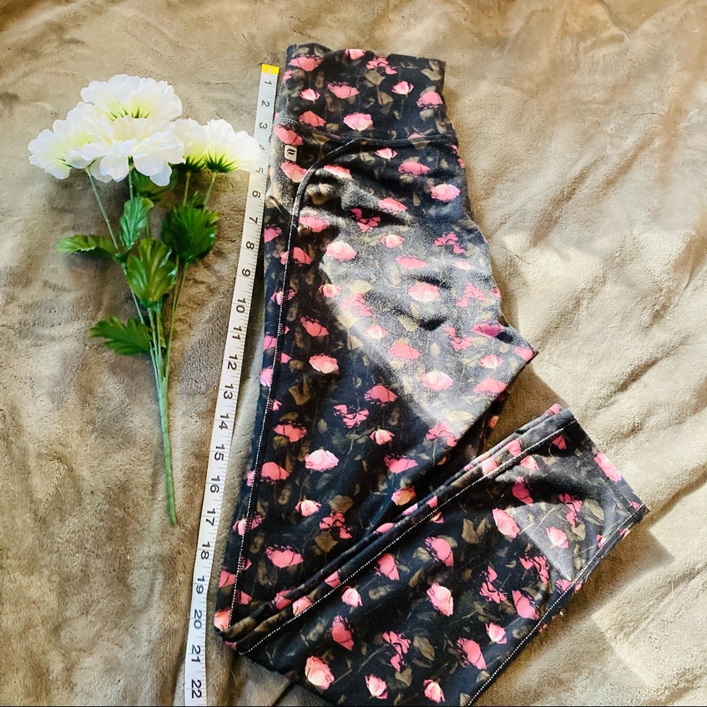 Fabletics Bundle - image 5